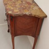 Commode