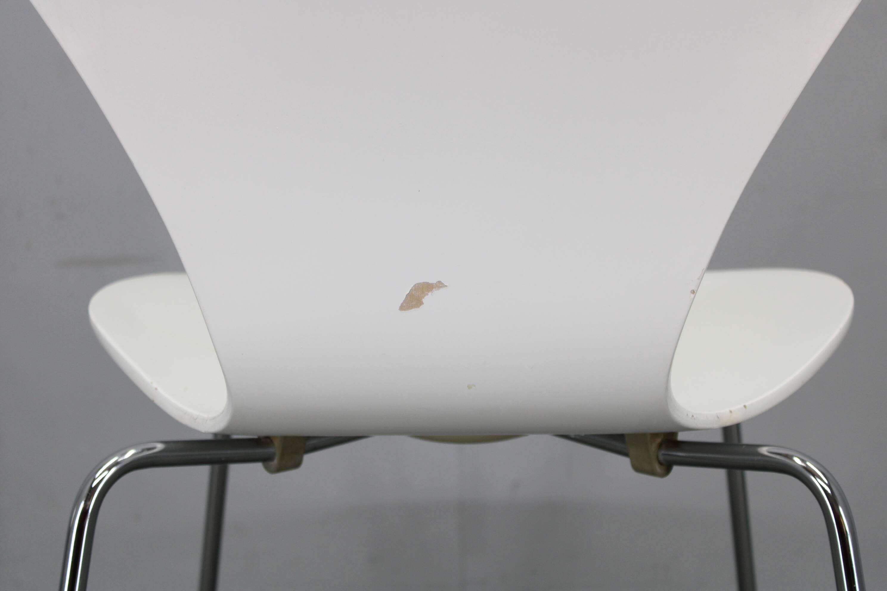 Pair of Series 7 chairs by Fritz Hansen, Denmark, 1970s