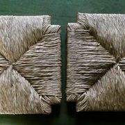 paire de tabourets de bar, en bois avec assise paillée