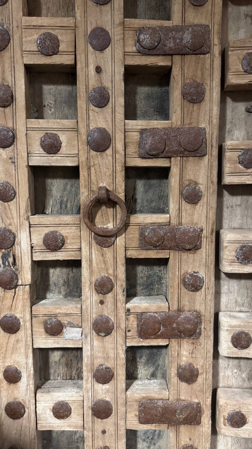 Nandra - Old Indian door made of solid wood no. 2