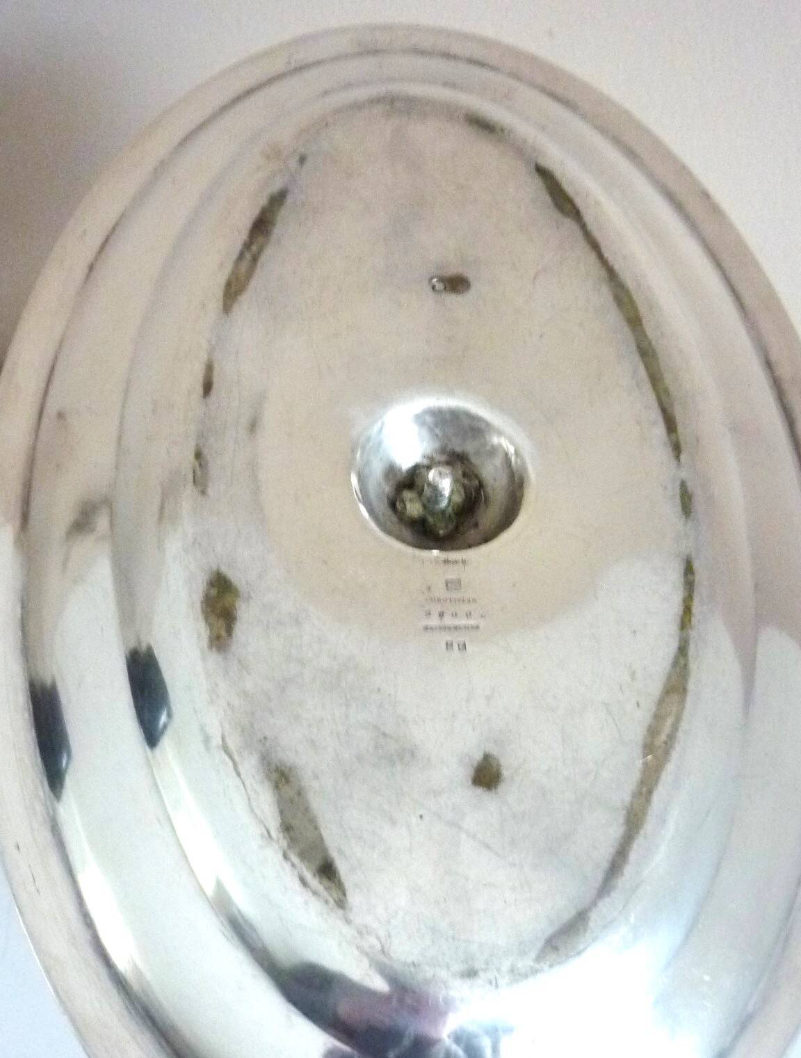 Large gravy boat on its frame, silver metal Cailar Bayard, 19th century