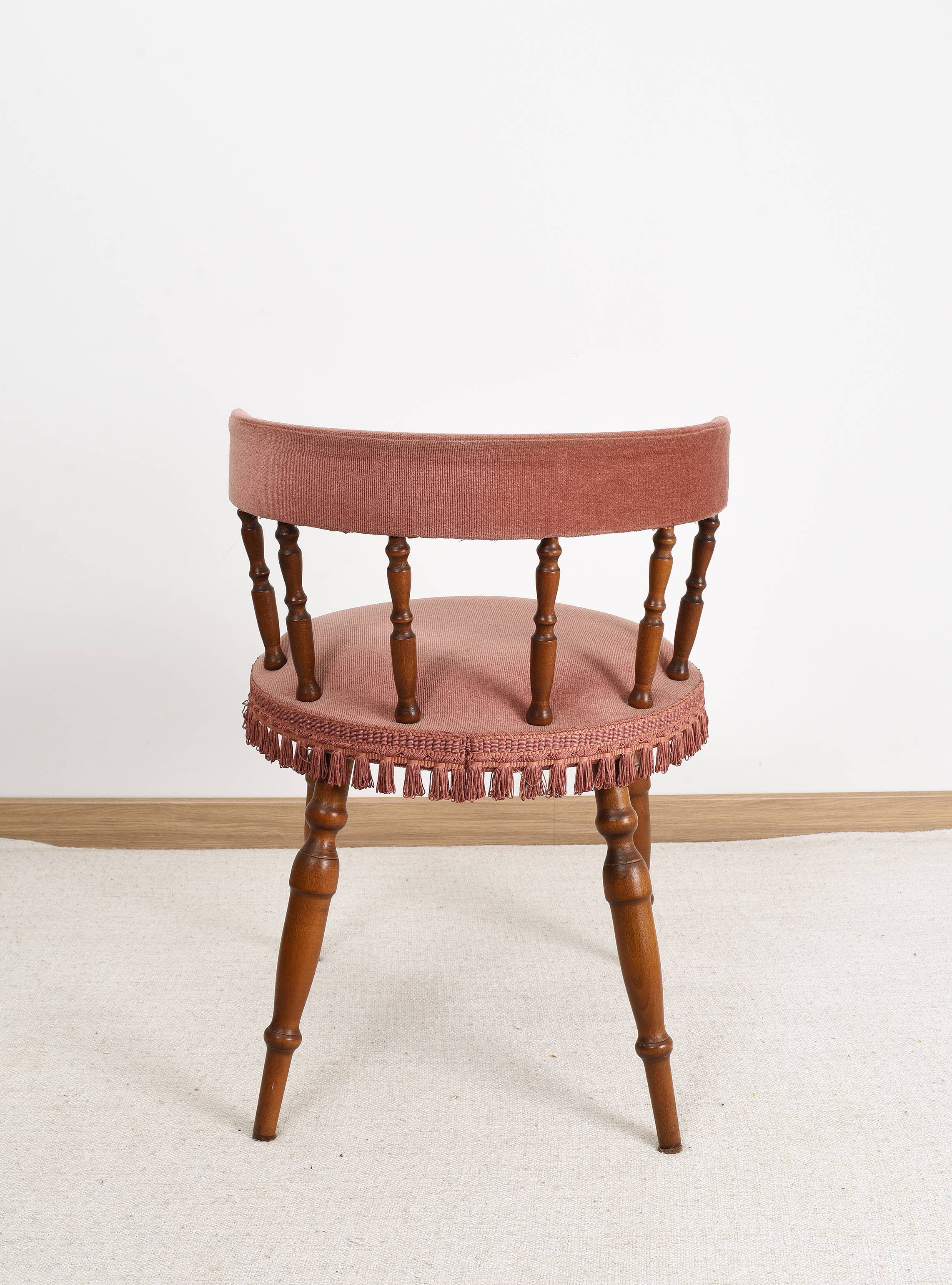 Old velvet armchair, toad style, from the 1950s