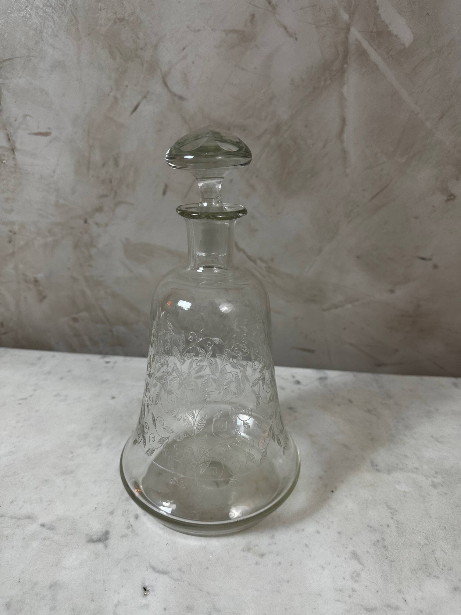 A lot of crystal glasses