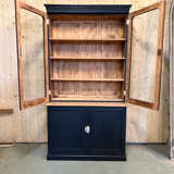 English two-body dresser