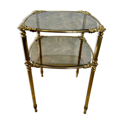 Table d'appoint Hollywood Regency à deux niveaux avec plateau en verre fumé