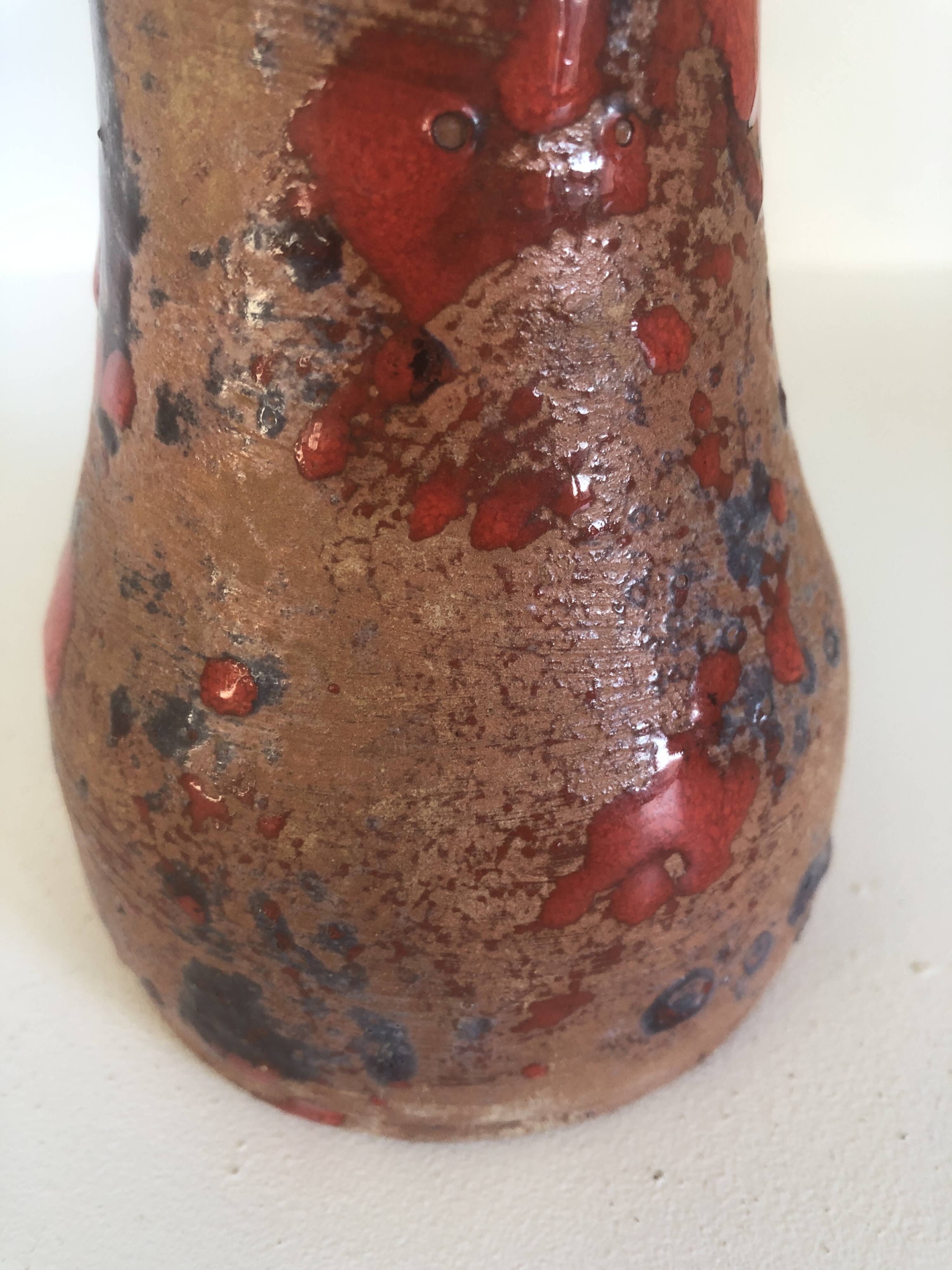Brutalist vase with dripping decoration