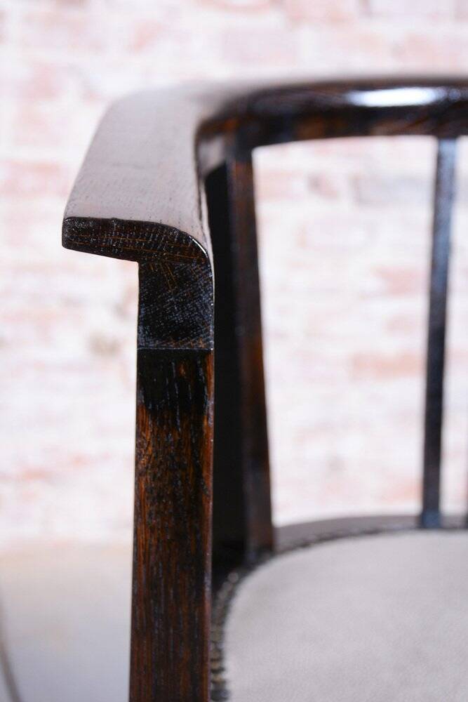 Fauteuil Art Déco en chêne, tchèque, années 1920