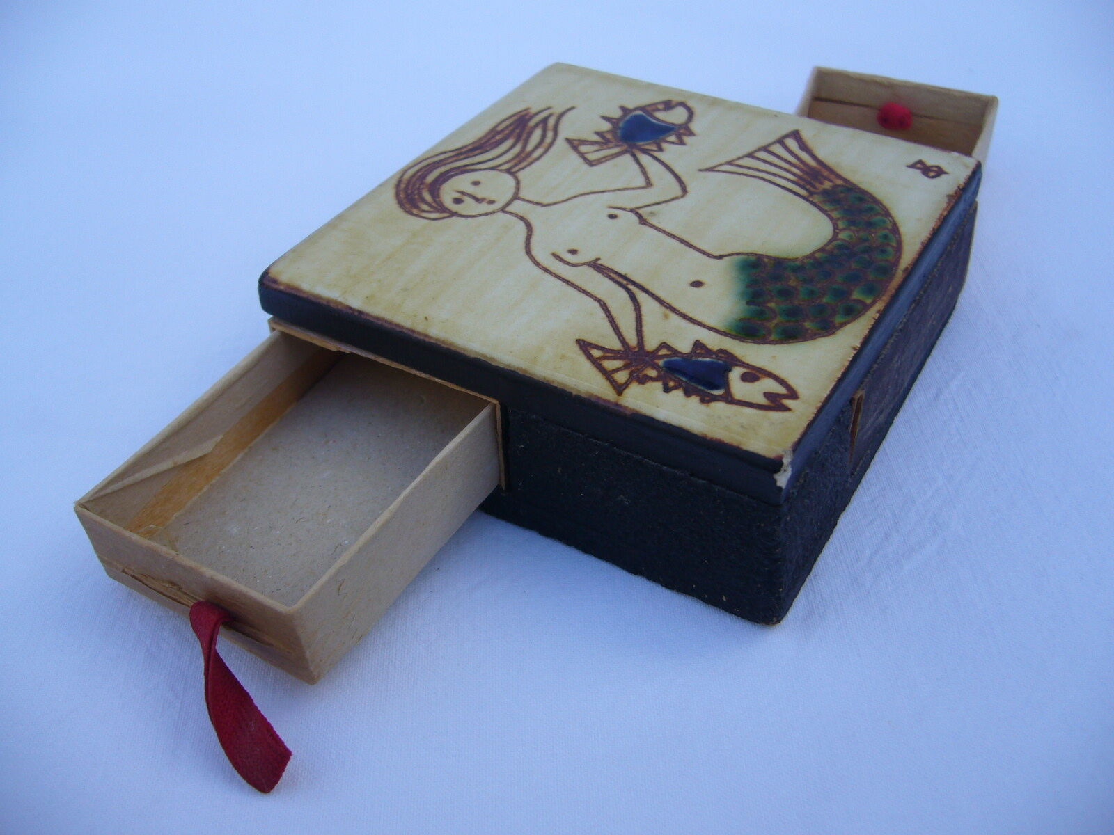 Ceramic and wood box