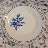 Round antique plate Badonviller