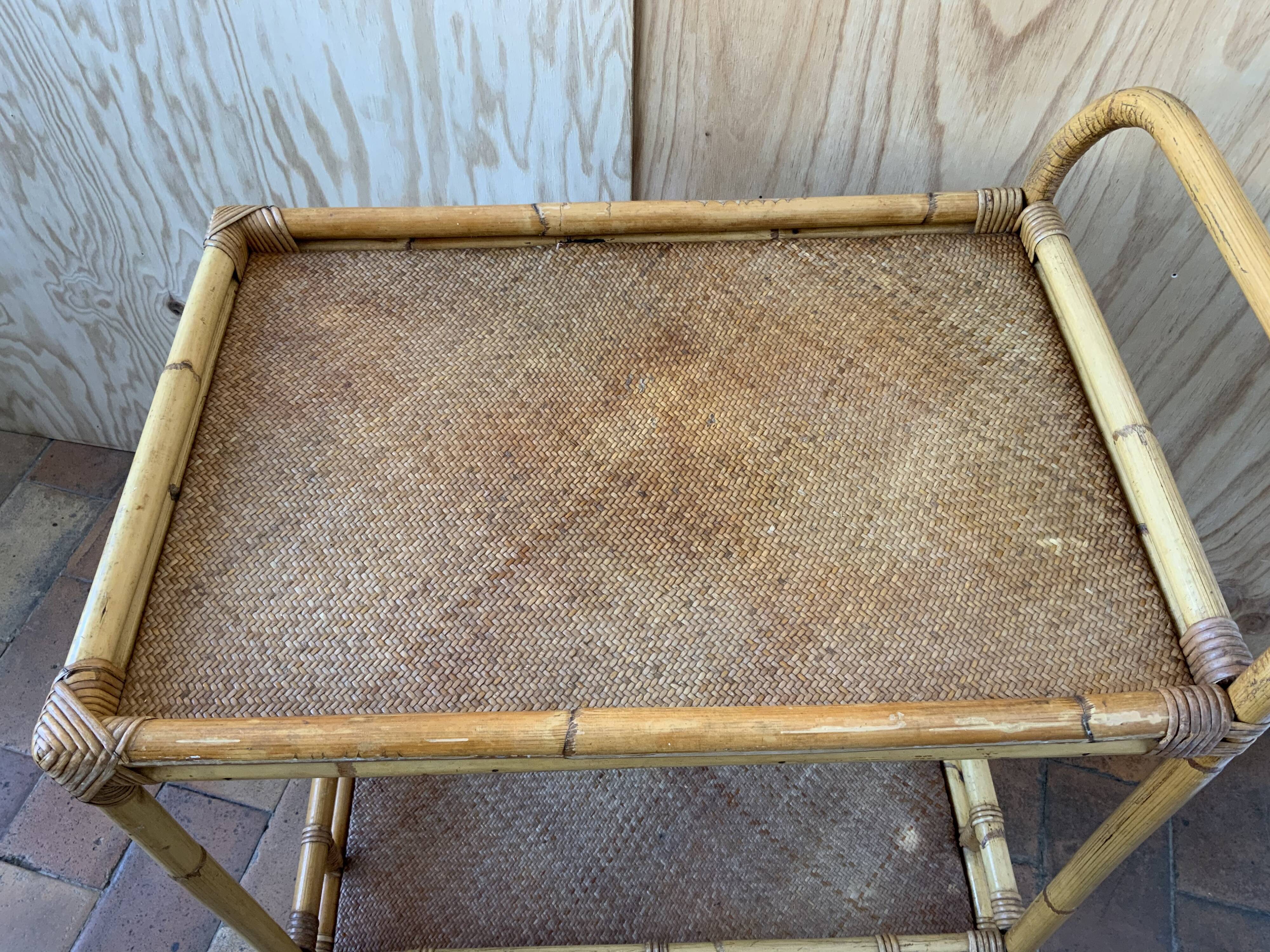 Desserte ou table-roulante vintage