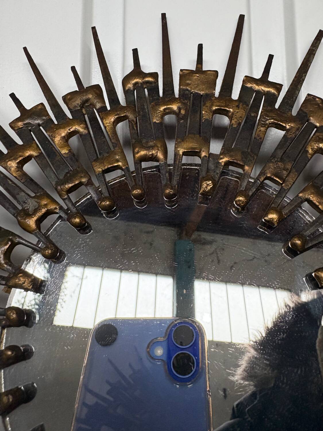 Brutalist round wrought iron mirror from the 60s/70s