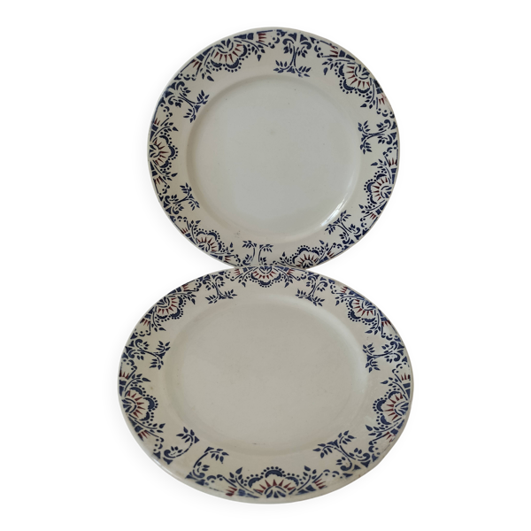 Duo d'assiettes en terre de fer Onnaing – décor bleu et rouge 19ème siècle