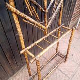 Bamboo cloakroom