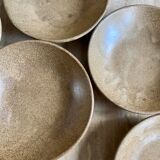 Hollow plates in old stoneware