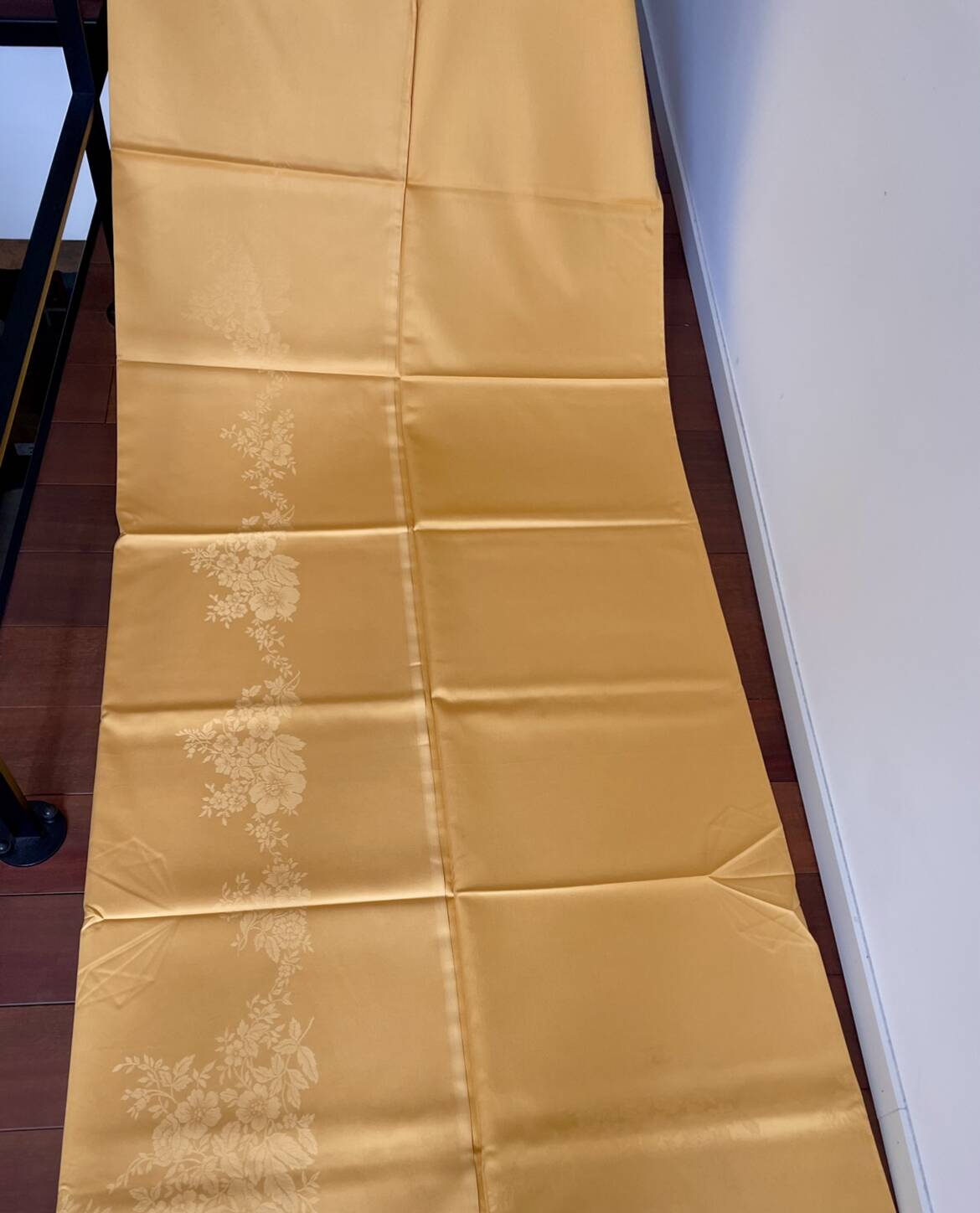 New Frette Square Tablecloth 240x240 cm Yellow
