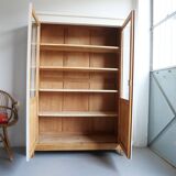 Old dresser