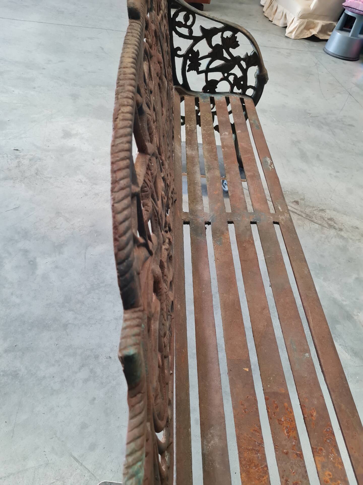 Banc en fonte