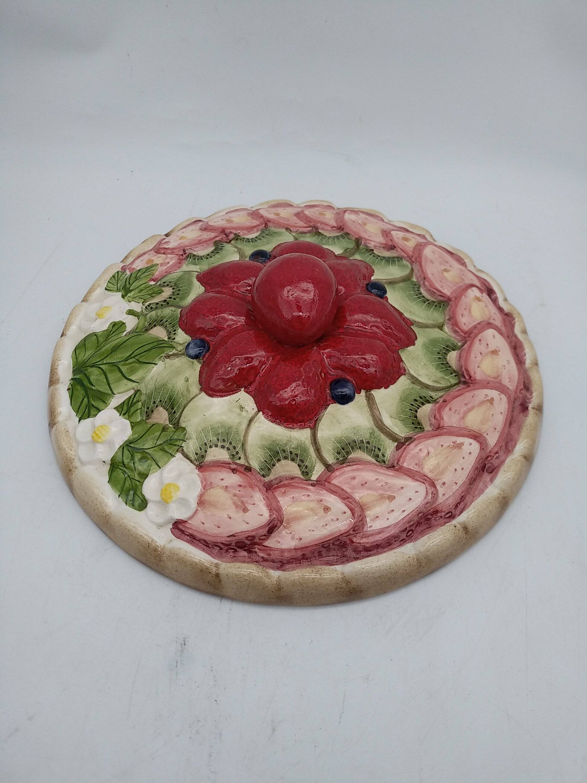 Plat a tarte sur pied - France