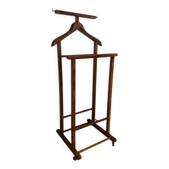 Valet stand with two clothes racks