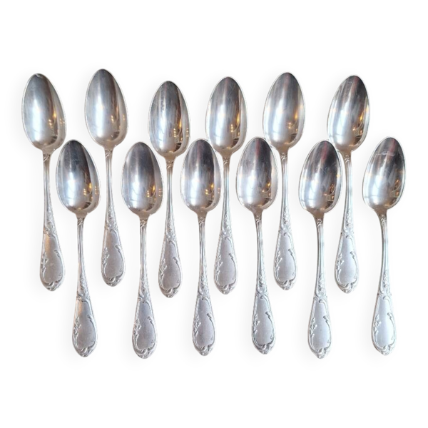 Lot de cuillères à soupe en métal argenté style rocaille