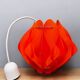 Lampe moderne en acrylique rouge du milieu du siècle