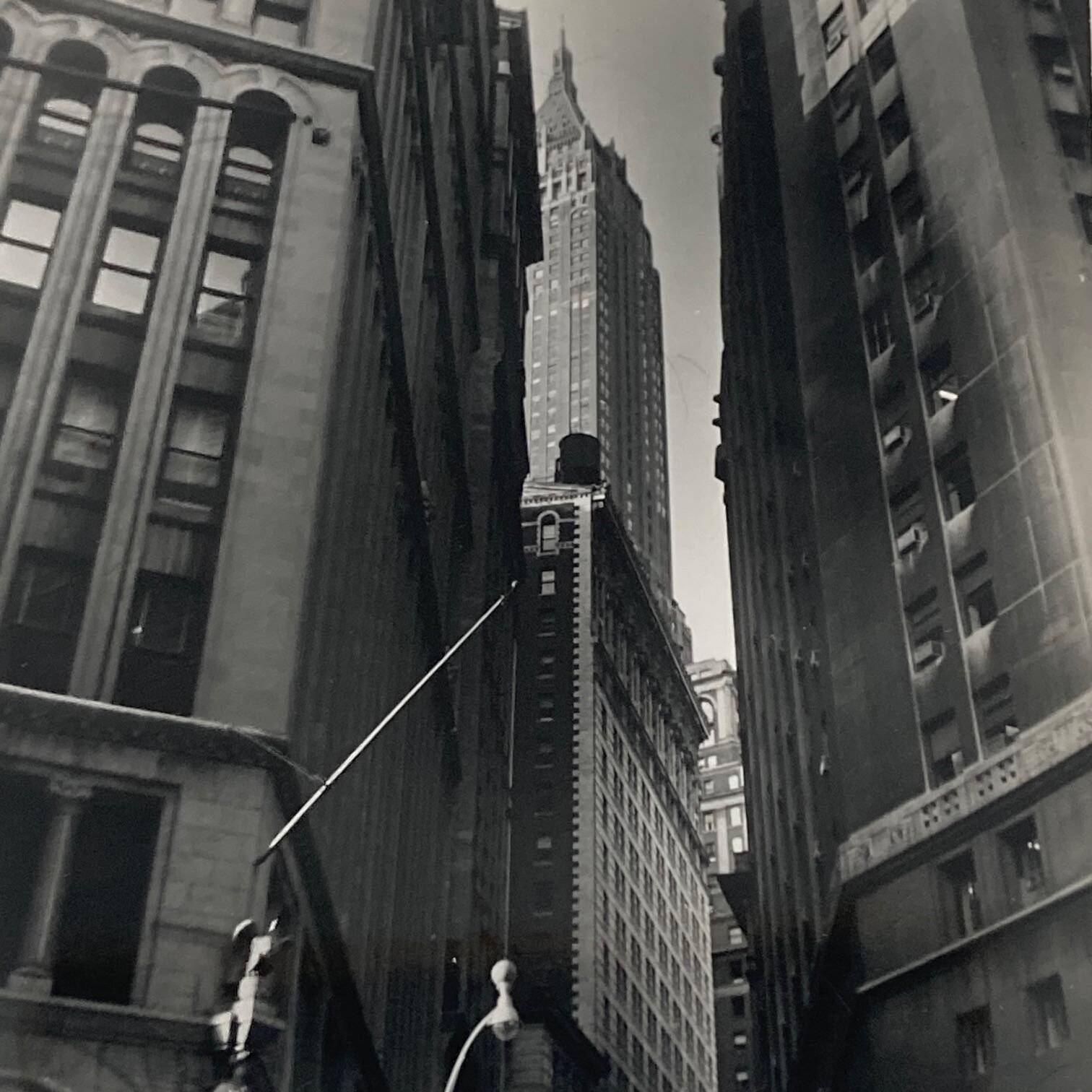 Vintage photo of New York in the 1950s, 6/6 format