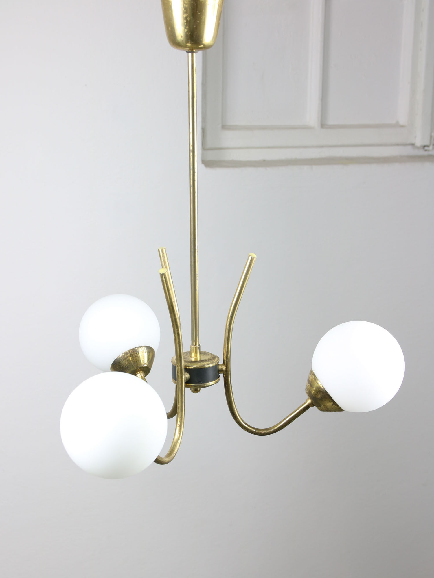 Italian Mid-century Brass and Opaline Glass Chandelier