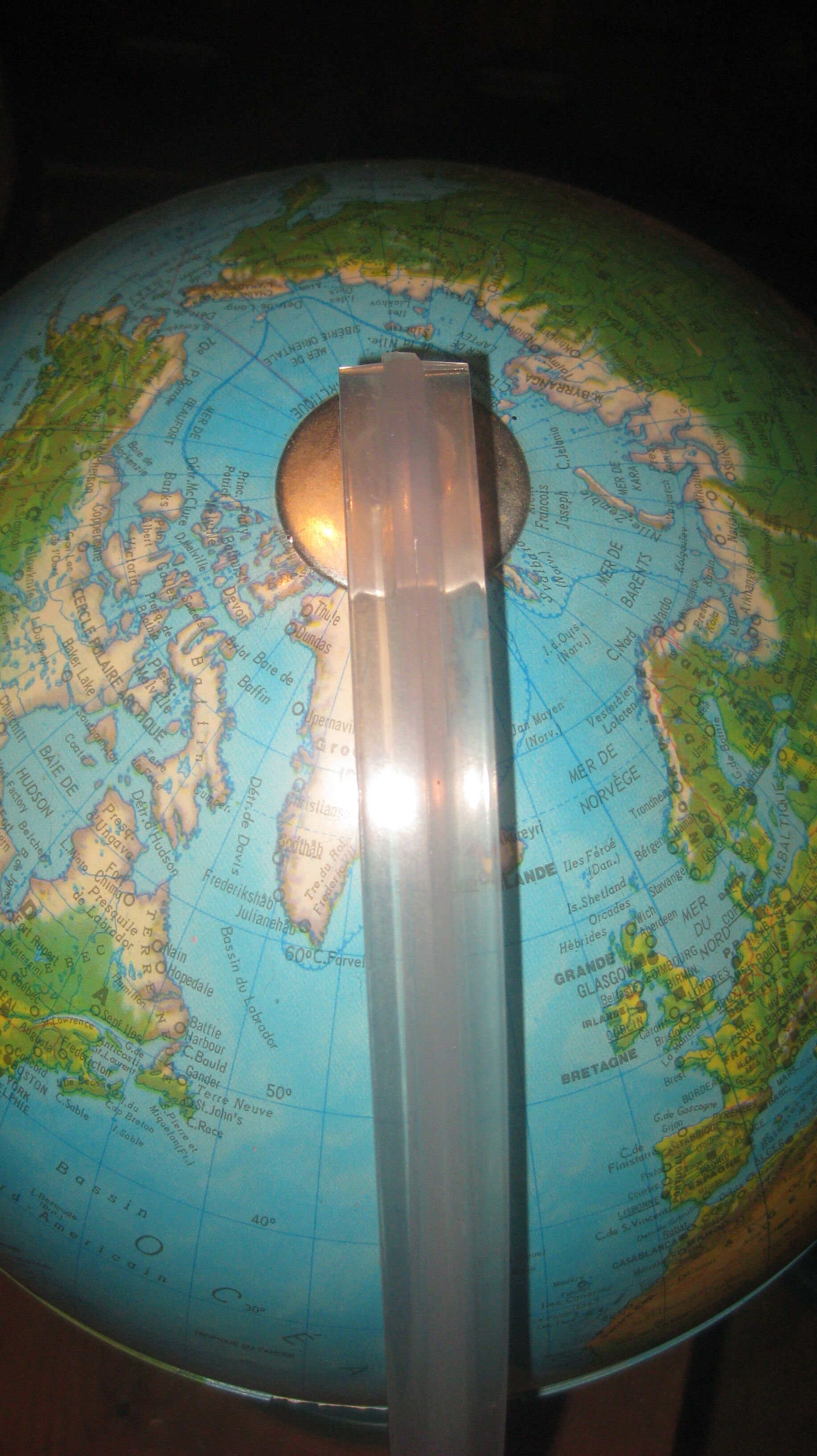 Mappe monde lumineuse