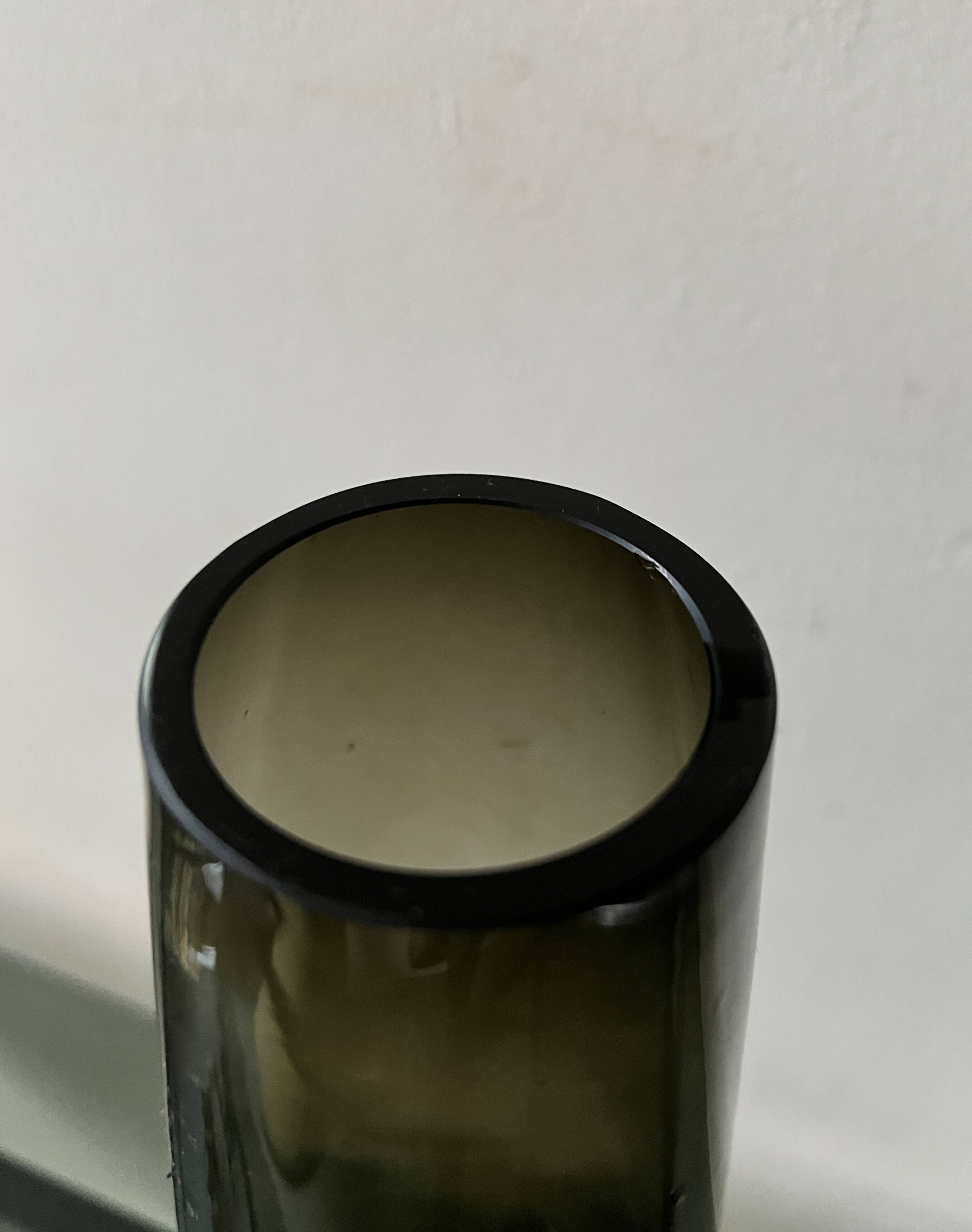 Cylindrical vase in black/grey Murano glass, mid-century design