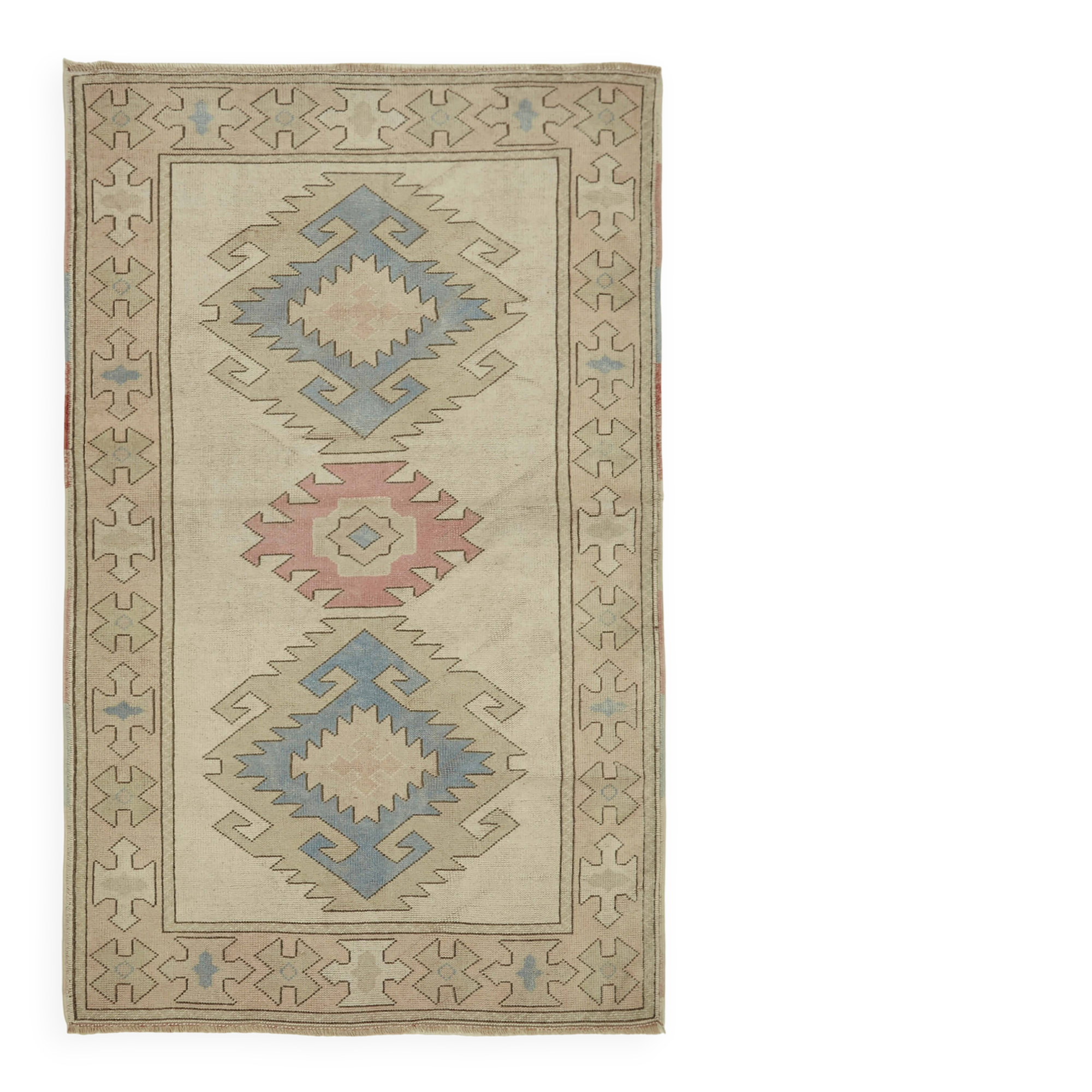 Turkish Vintage Anatolian Rug 126 cm x 202 cm