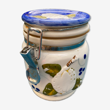 Airtight jar