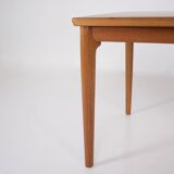 Grete Jalk & Glostrup extending table.