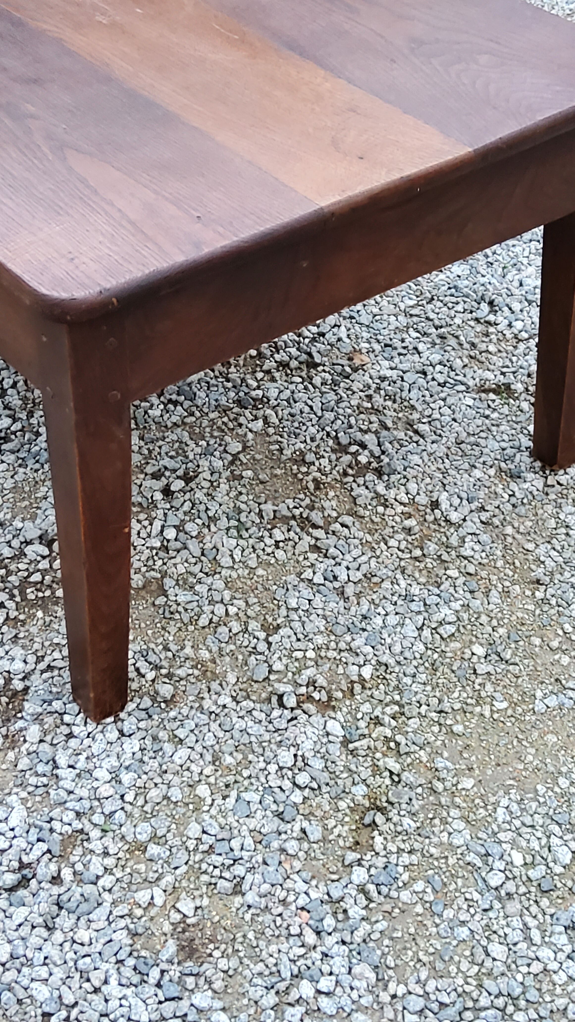 Oak farmhouse coffee table 1 drawer nineteenth century feet bobbins