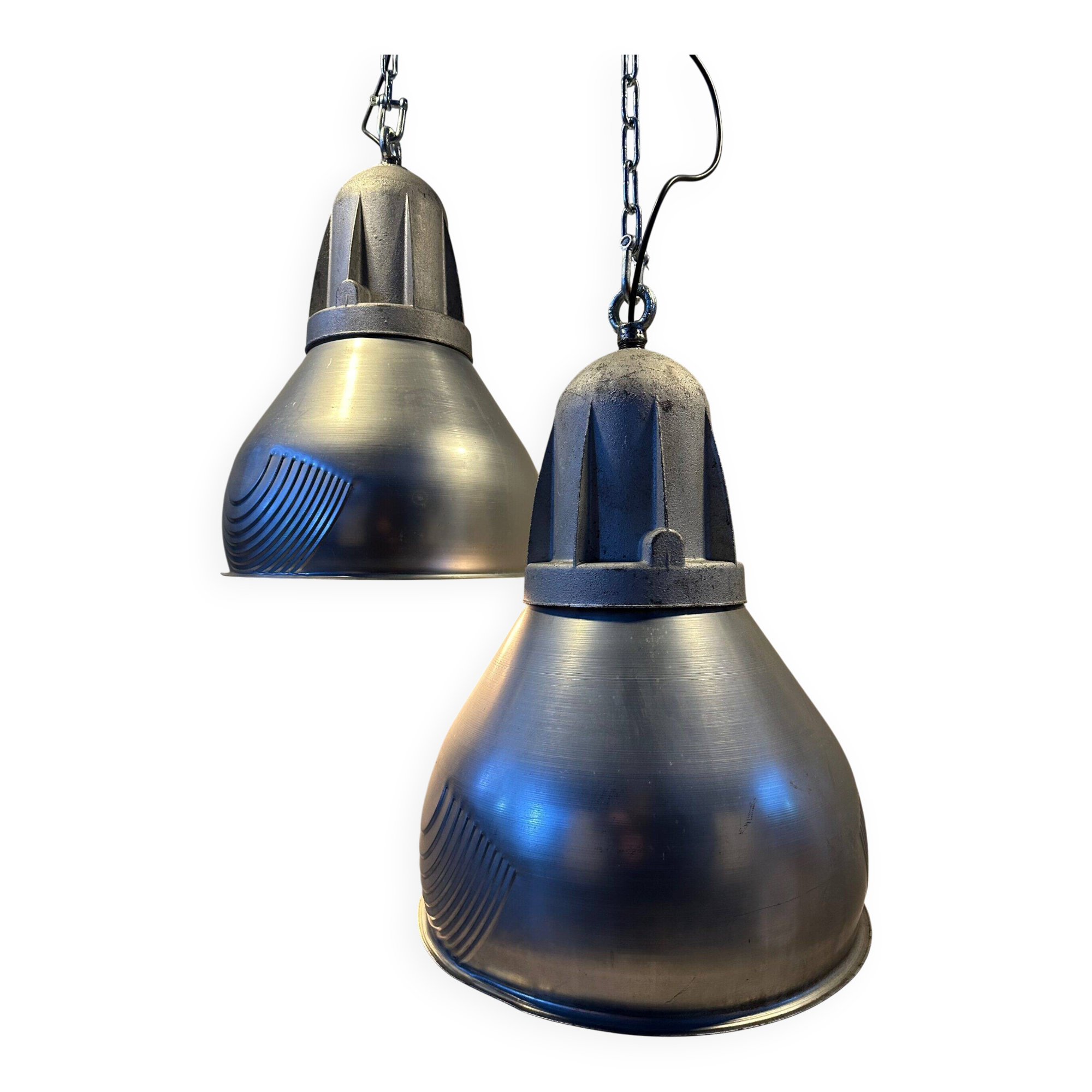 2x vintage Schréder pendant lamps