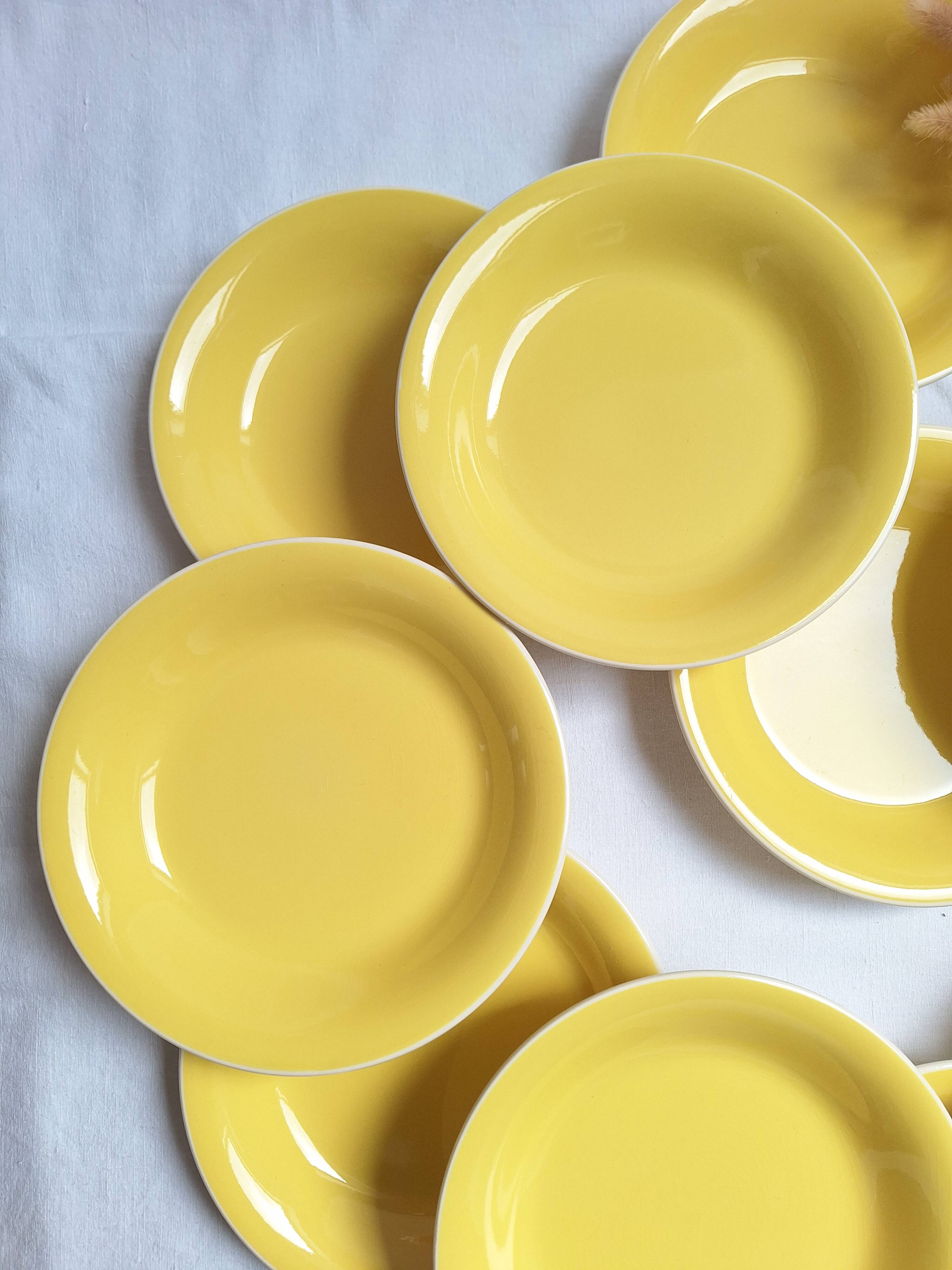 Deep plates or salad plates Villeroy & Boch yellow