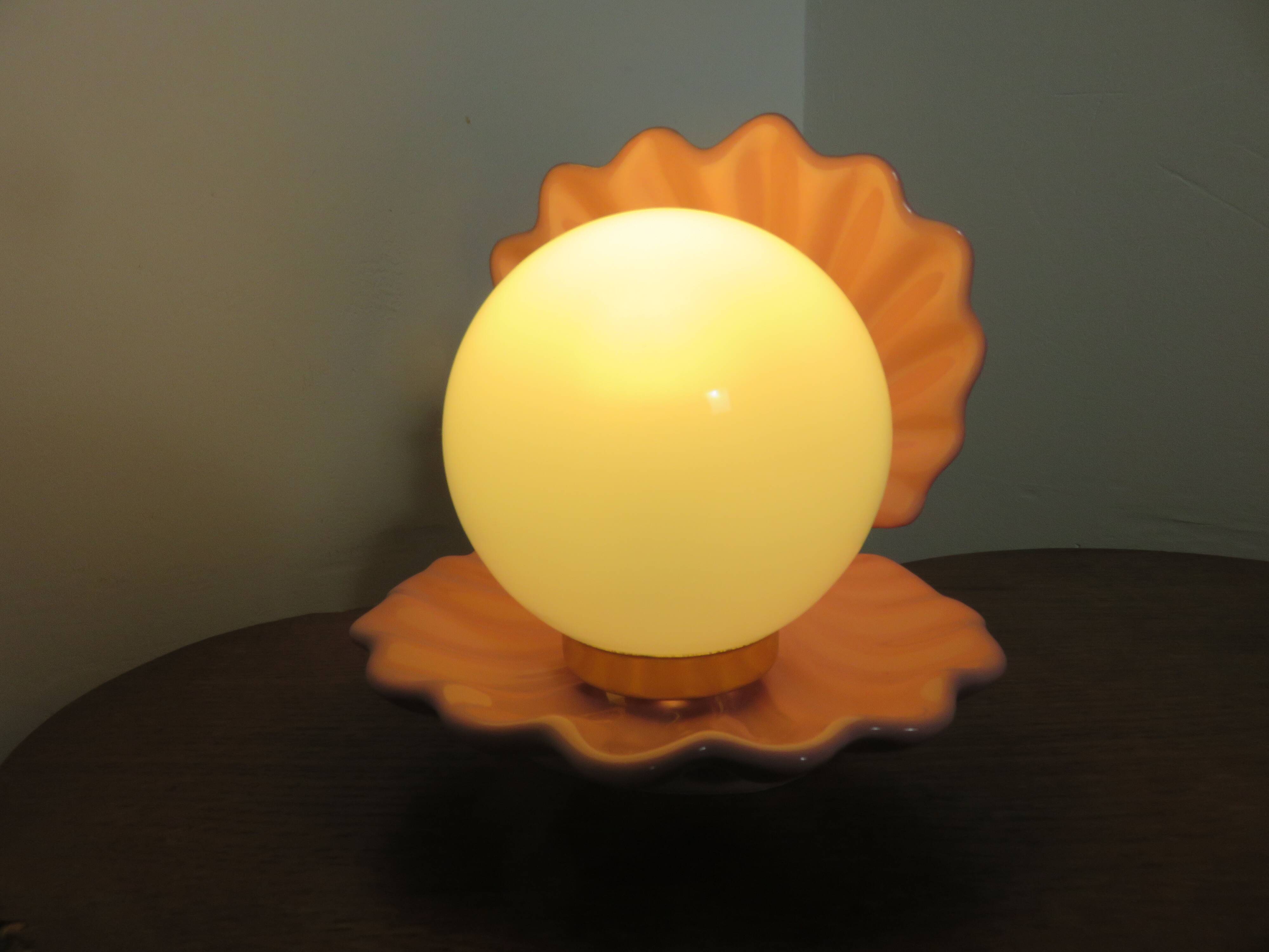 Pink ceramic shell lamp 1970