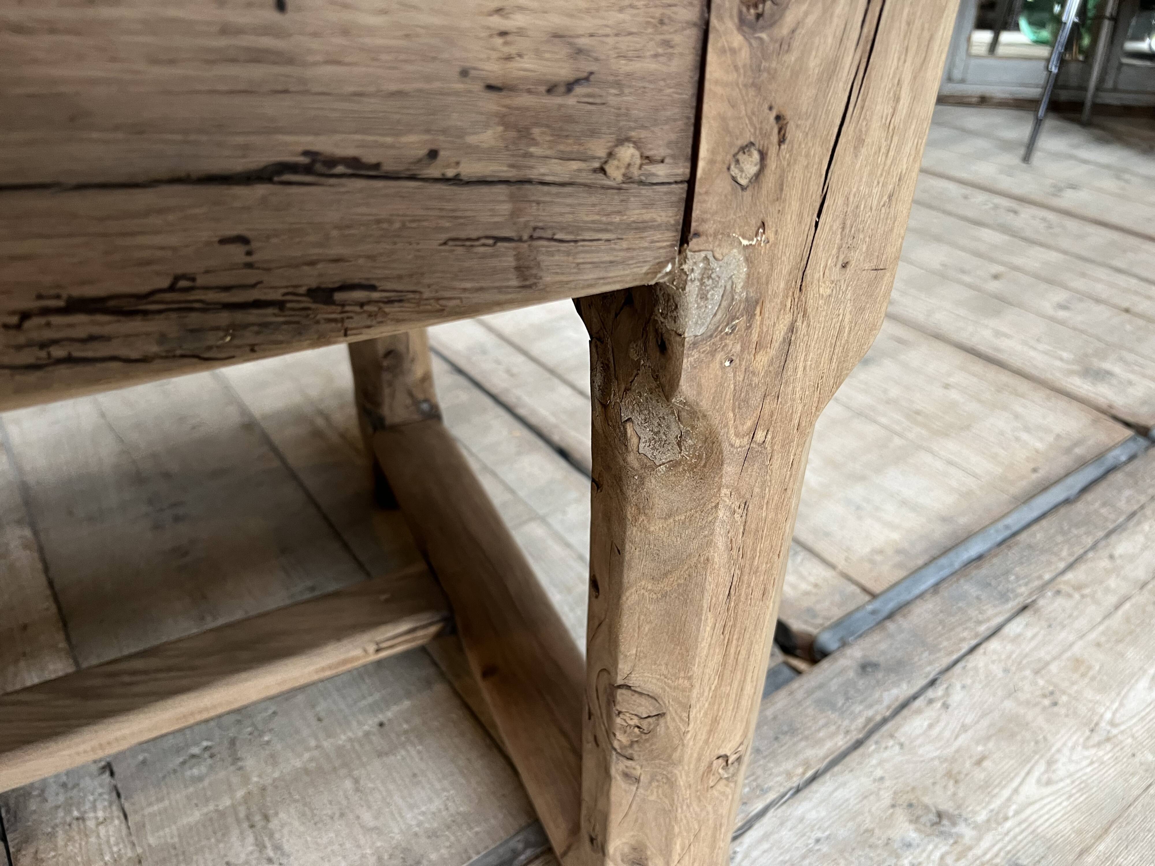 Farmhouse table