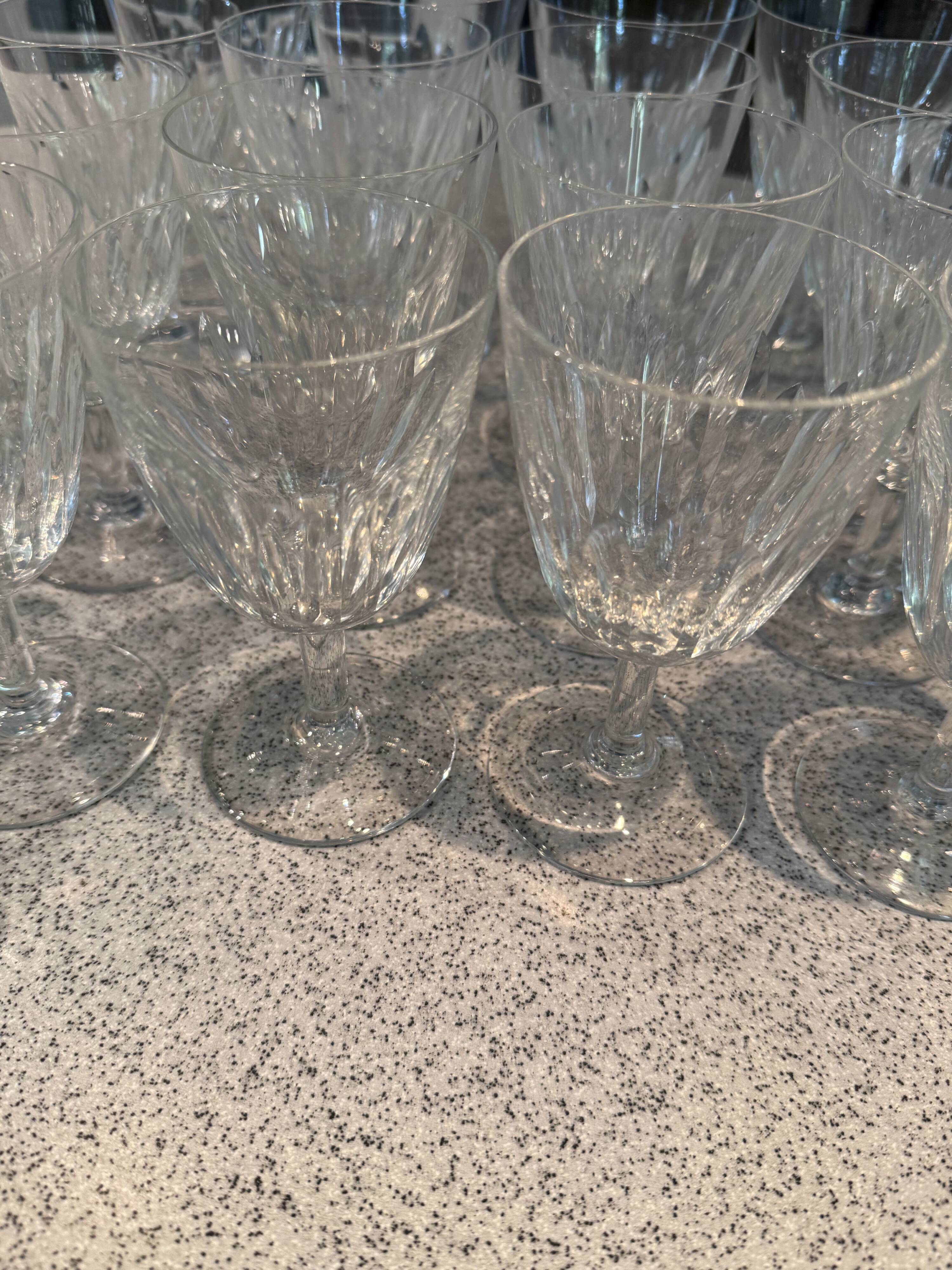 Set of Baccarat glasses model Lorraine