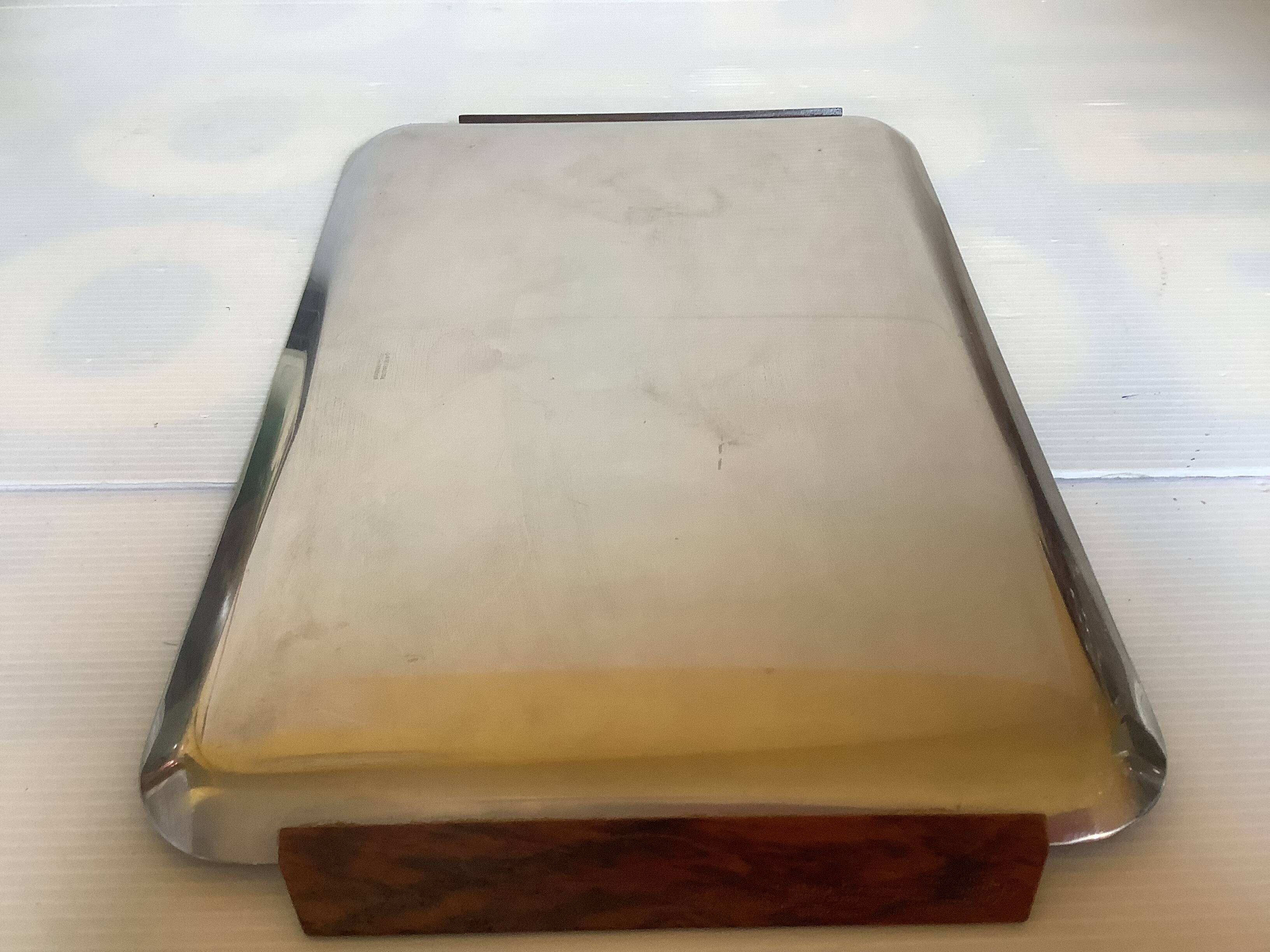 Plateau, plat en métal et bois style scandinave