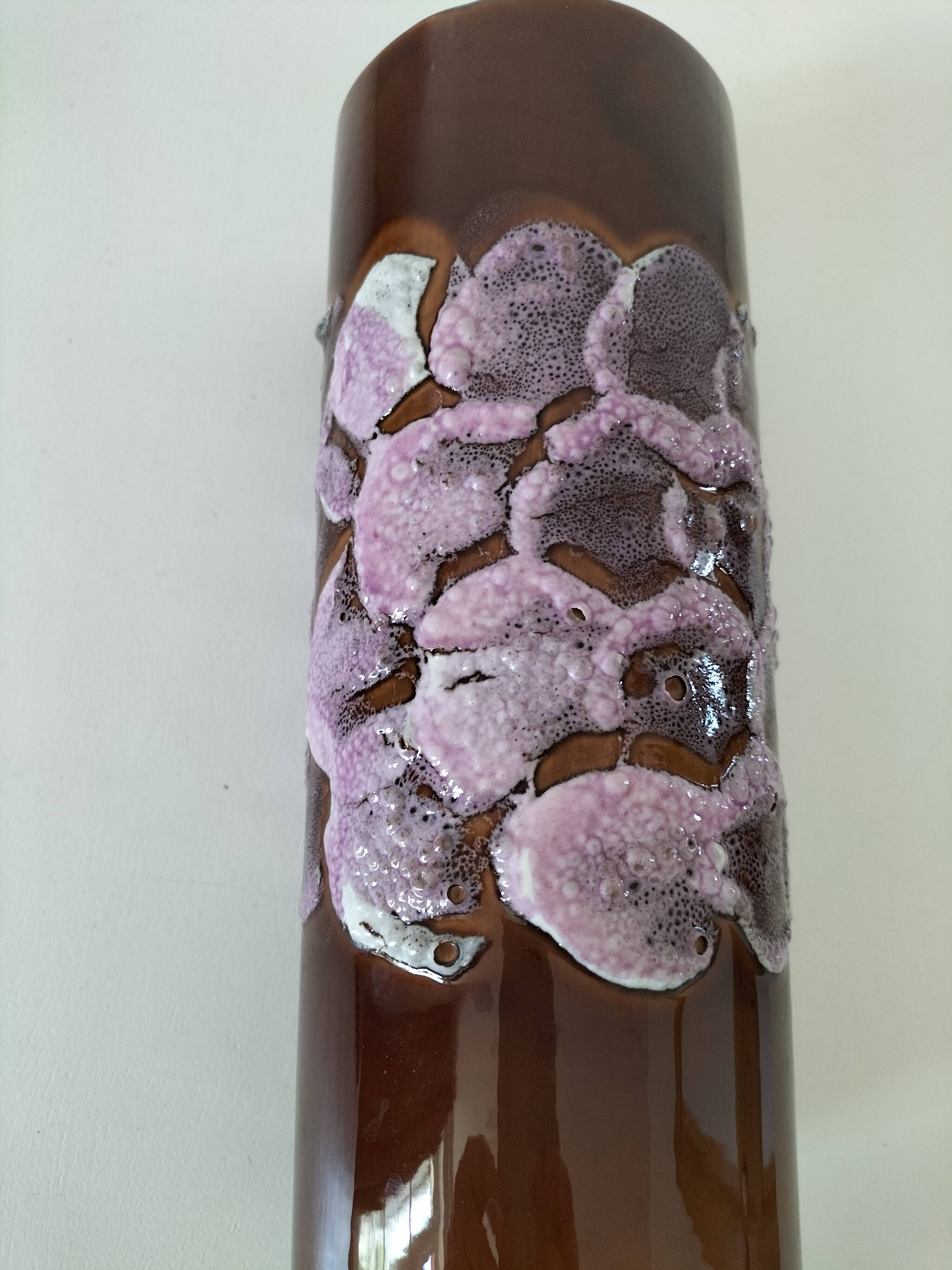 Vase vintage à glaçure volcanique mauve – pièce décorative 60–70’s
