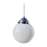 Opaline globe suspension