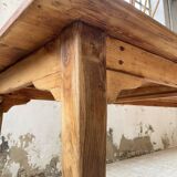 Farmhouse table with spindle legs 2.50m