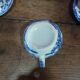 Japanese tea set consisting of 16 pieces in blue porcelain - floral motif