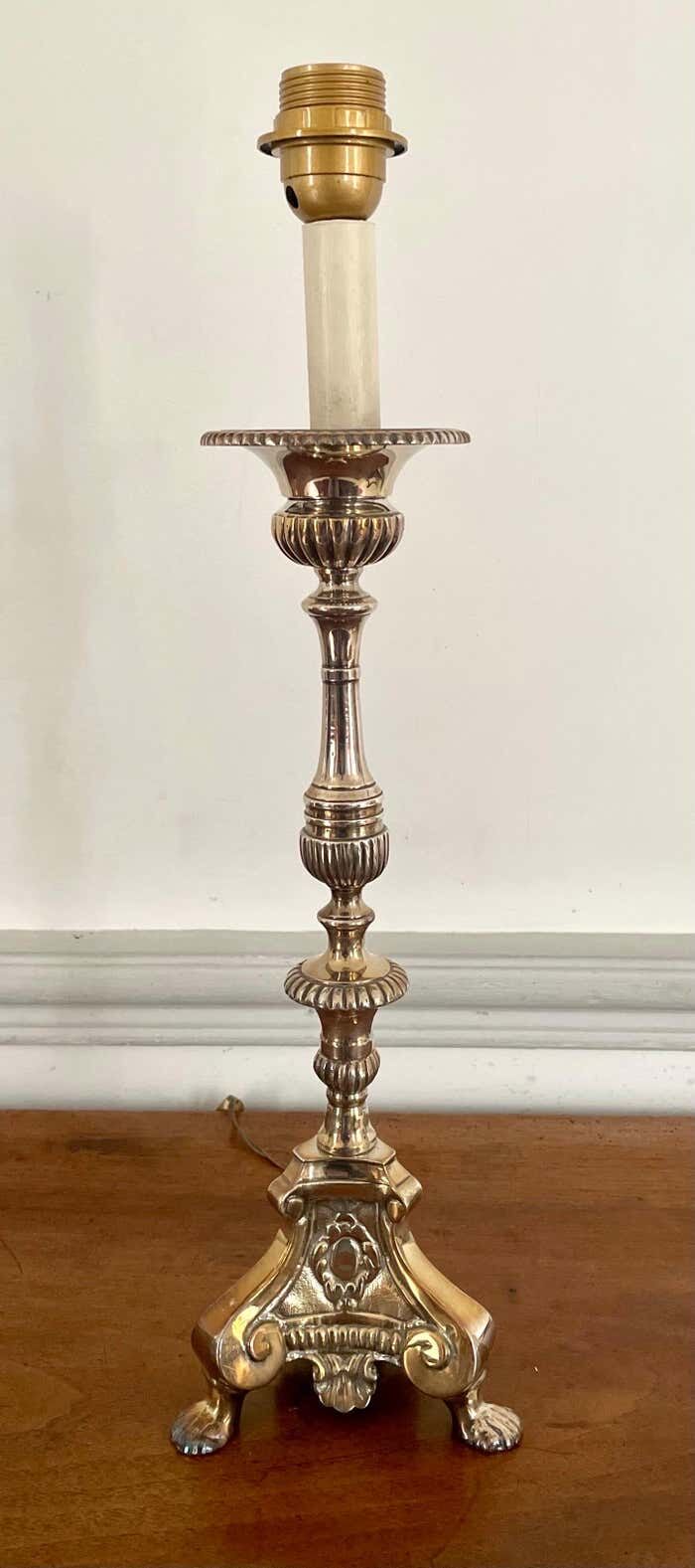 Pair of Louis XIV style table lamp from the 19th century in silver metal