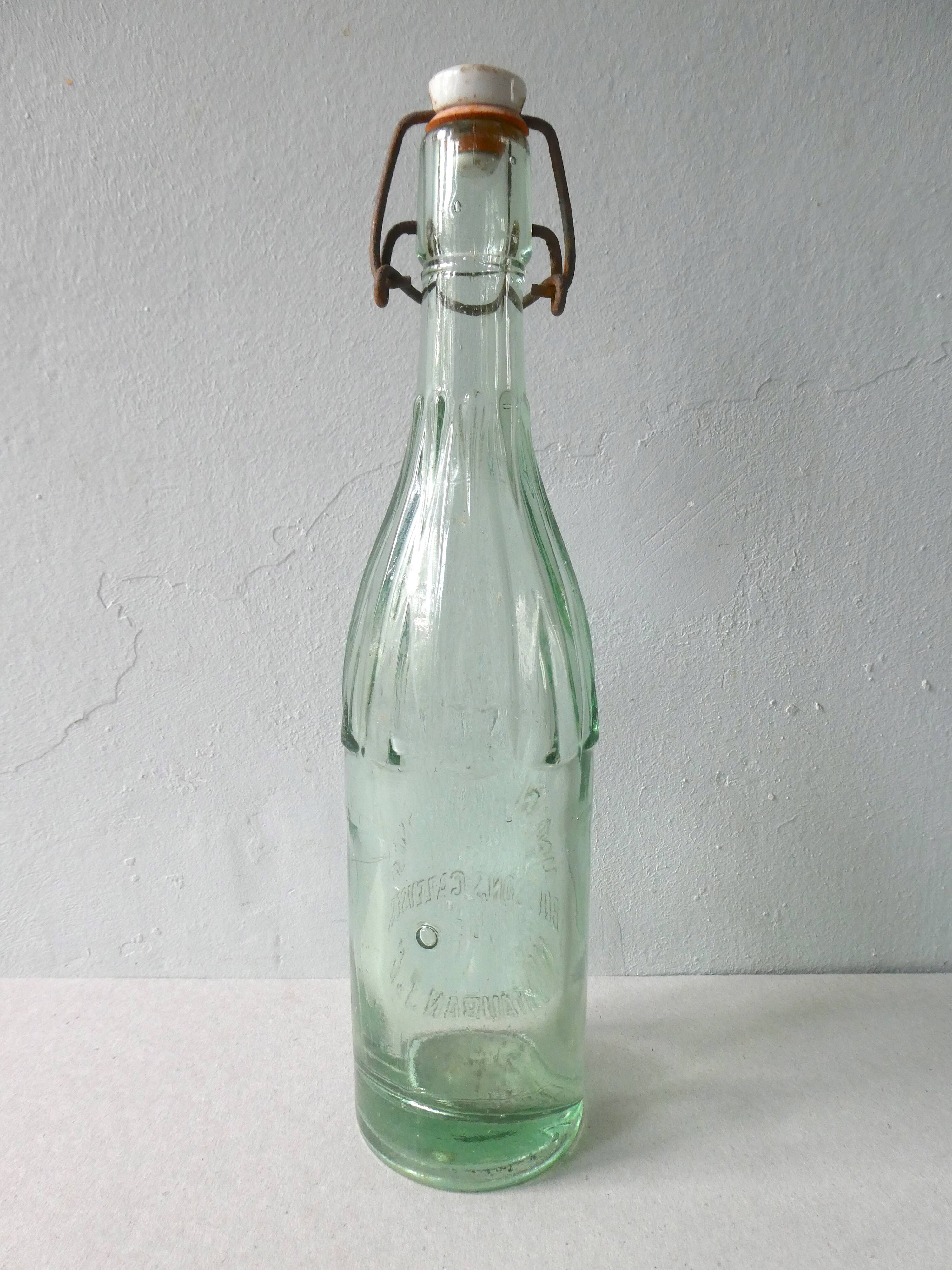 Montauban soft drink bottle from the years 60