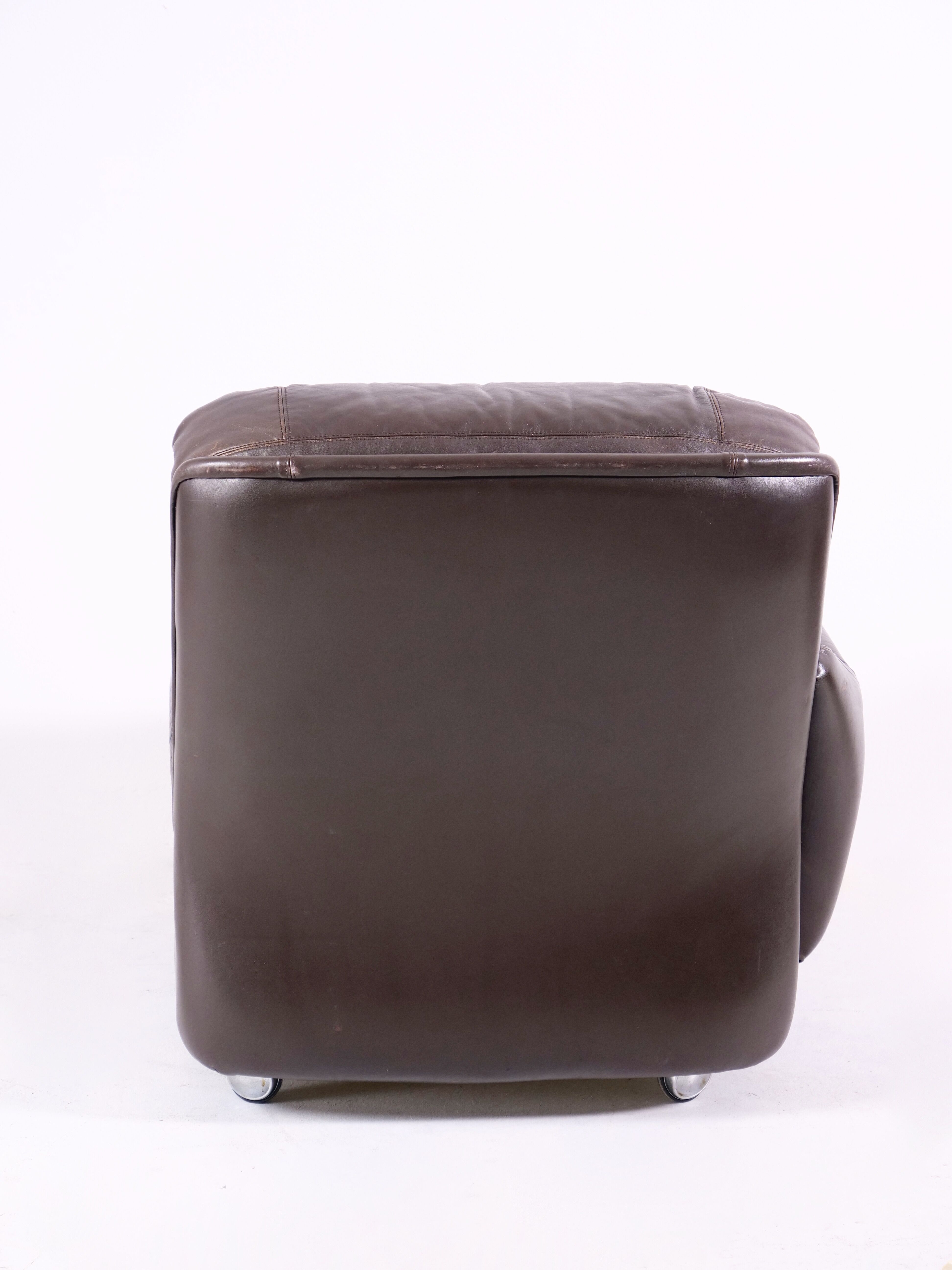 Modular leather sofa by michel cadestin for airborne