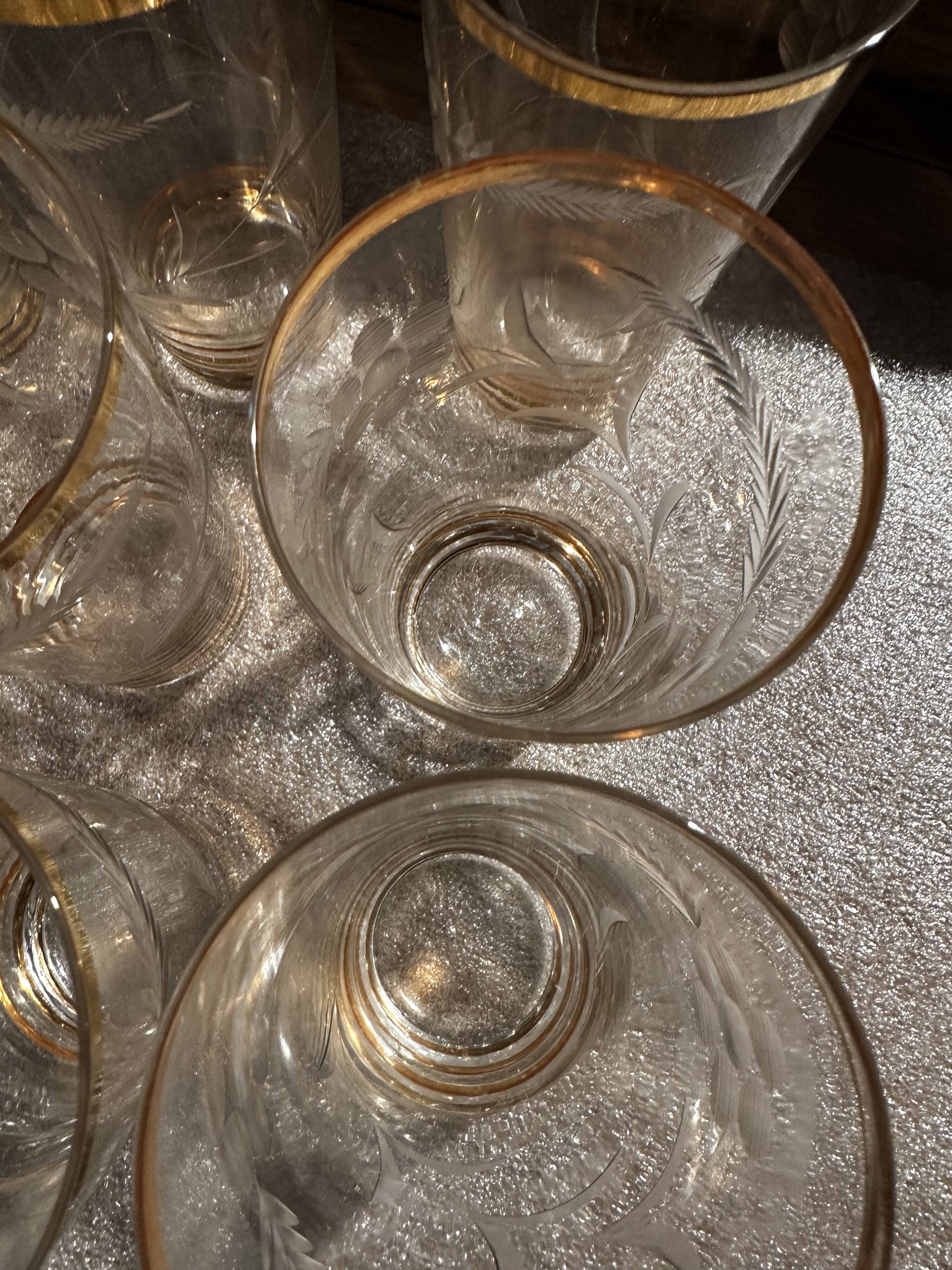 9 art-deco glasses in engraved crystal with gold trim