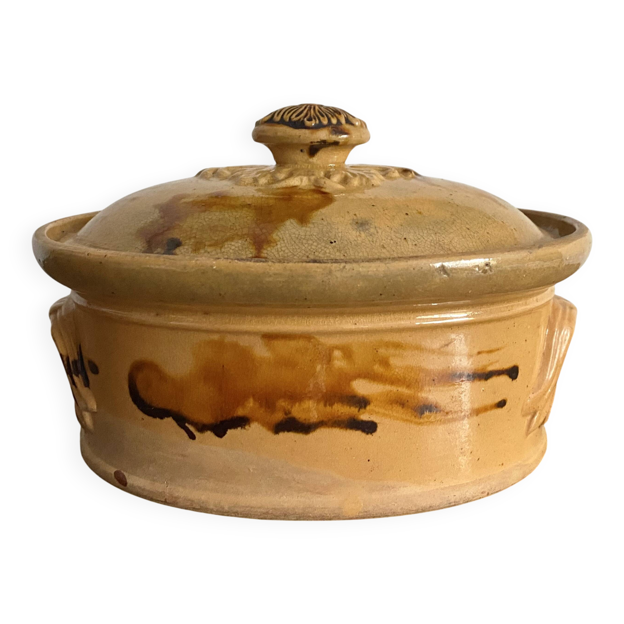Old terracotta terrine Miele