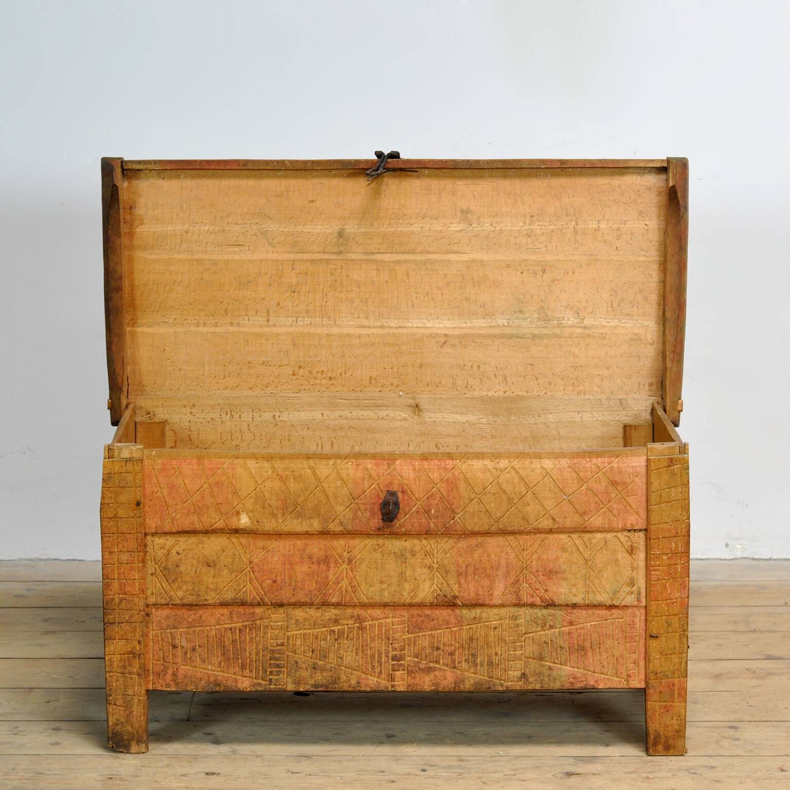 Shepherd's chest, 1850s