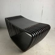 Banc ou table basse à lattes en bois ondulé et courbé, style néerlandais post-moderne, années 1970